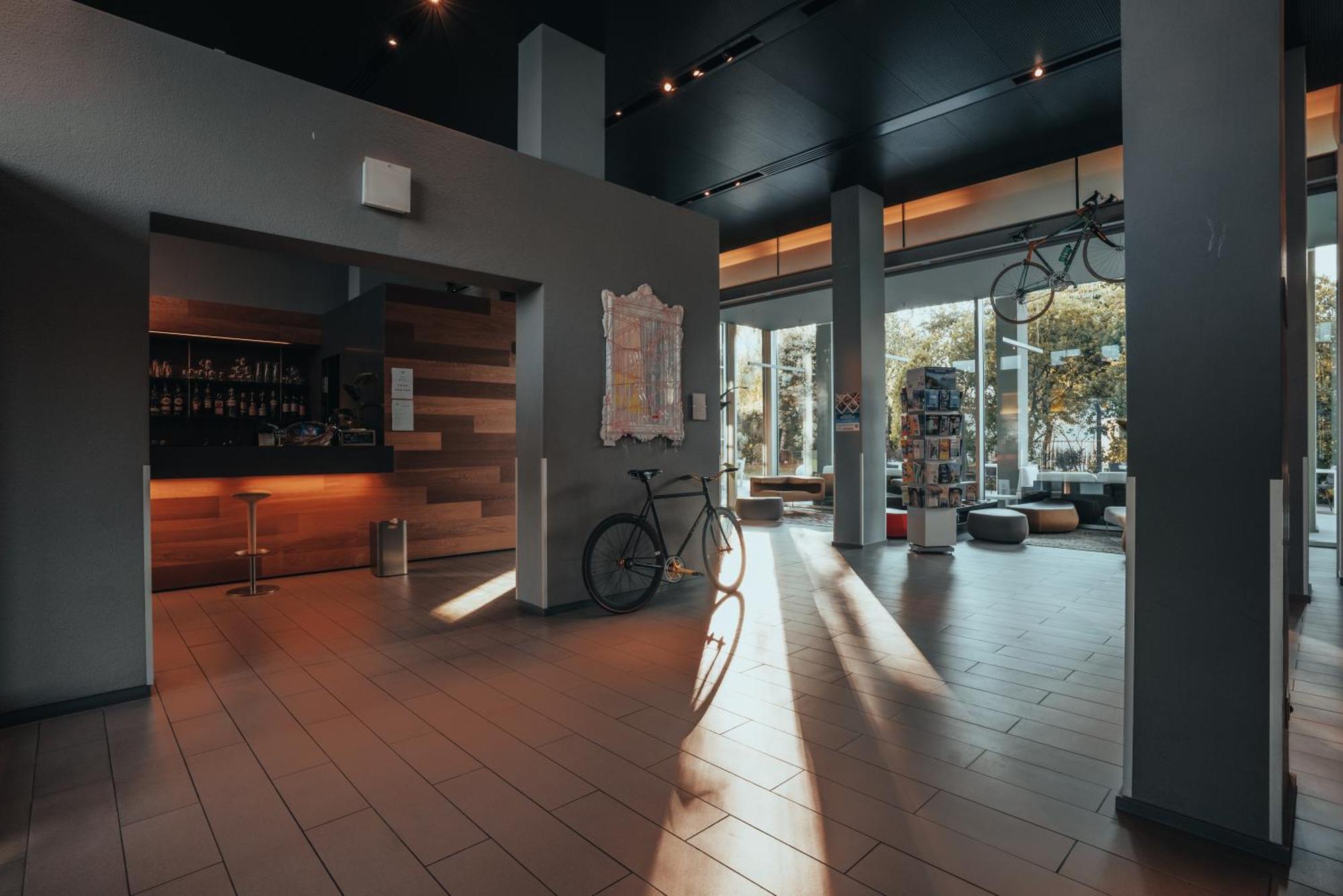 Mod 05 Bike Hotel Сандра Экстерьер фото