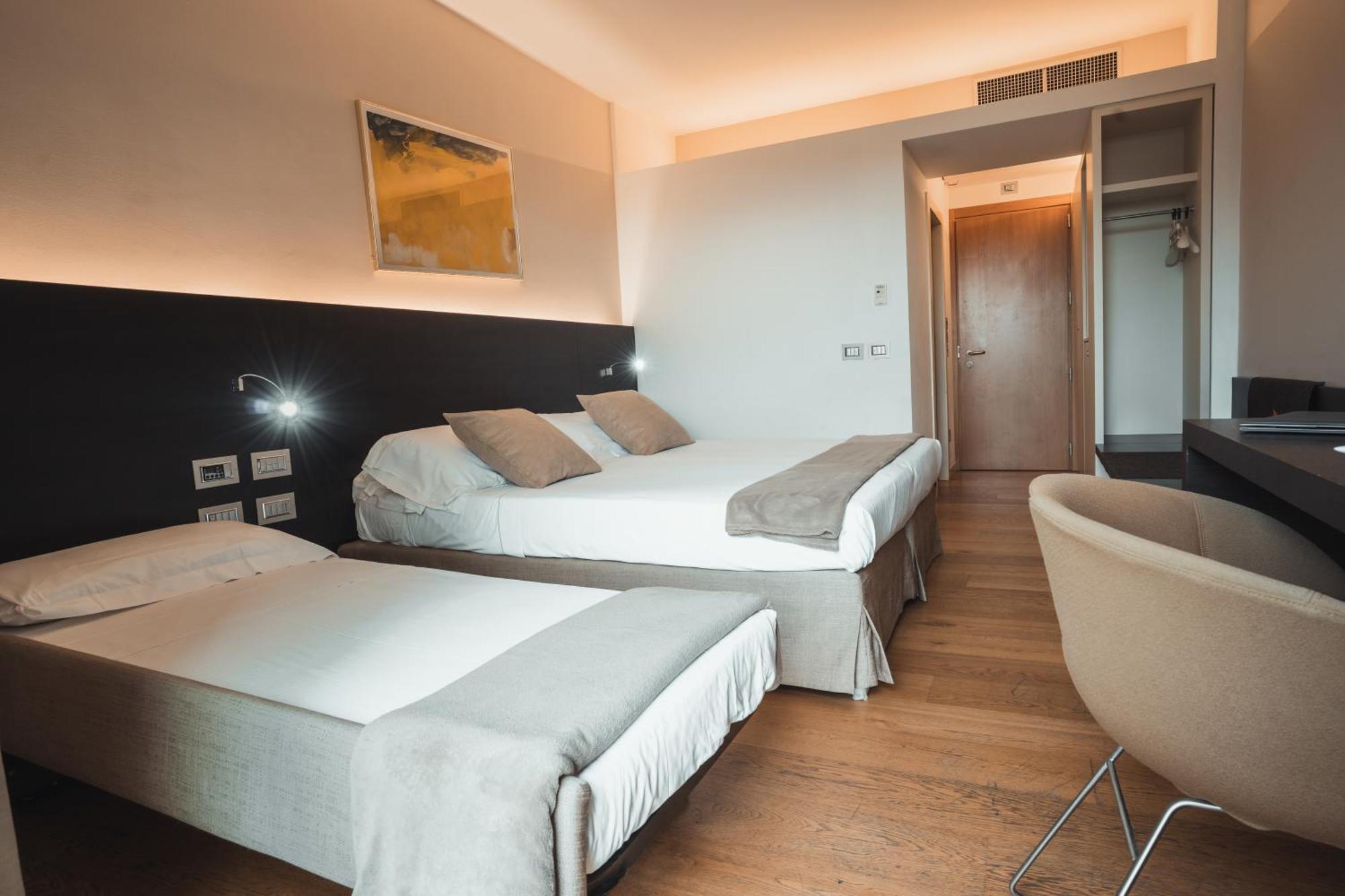 Mod 05 Bike Hotel Сандра Экстерьер фото